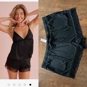 NWT Plus Size XXL La Vie En Rose Lace Trim Shorts Sleep Loungewear. Pockets.